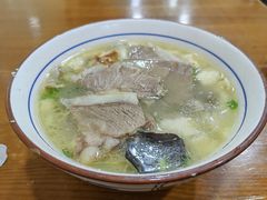 -刘信牛羊肉泡馍小炒(回民街店)