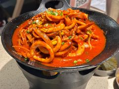 -蚂蚁洞·烤肉大营地(上海静安大悦城店)