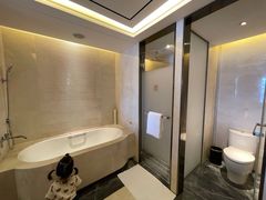 -舟山希尔顿酒店