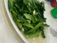 -江城燕子大排档(江汉路步行街店)