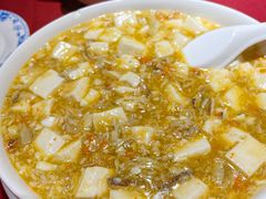 蟹粉豆腐-老吉士酒家(天平路店)