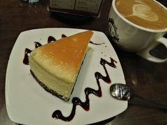 轻乳酪蛋糕，卡布基诺-钟书阁(松江泰晤士小镇店)