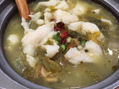 -周鱼小馆石锅酸菜鱼(活力汇店)
