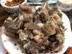 -乳仔牛牦牛汤锅 烤羊排(松潘古城店)