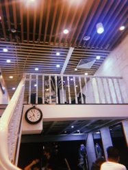 -SIX Hair Consultant