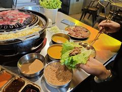 -胡悦里韩式烤肉(芝罘万达广场店)