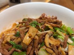 -寻裕记·现炒浇头面(人民广场店)