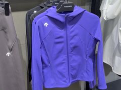 -迪桑特DESCENTE(青岛山东路万象城店)