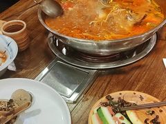 -亮欢寨酸汤鱼(沙冲路店)