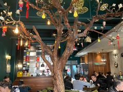 大堂-梧桐树下(云锦世家店)