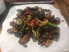 -喝丢一只鞋海鲜烧烤·海肠捞饭(市场店)