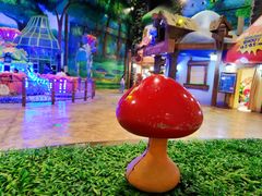 -蓝精灵乐园·世茂精灵之城主题乐园