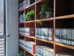 -上海市虹口区图书馆(曲阳分馆)