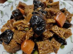 -老六素货(王顶堤店)