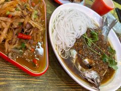 -老闵田螺馆·南昌特色小炒(梦时代店)