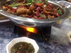 -茂县小辣椒川菜馆-羌家铜锅土火锅