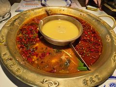 -哥老官重庆美蛙鱼头(日月光店)