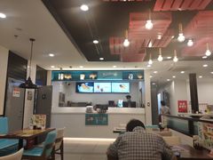 大堂-李先生牛肉面大王(上海站南广场店)