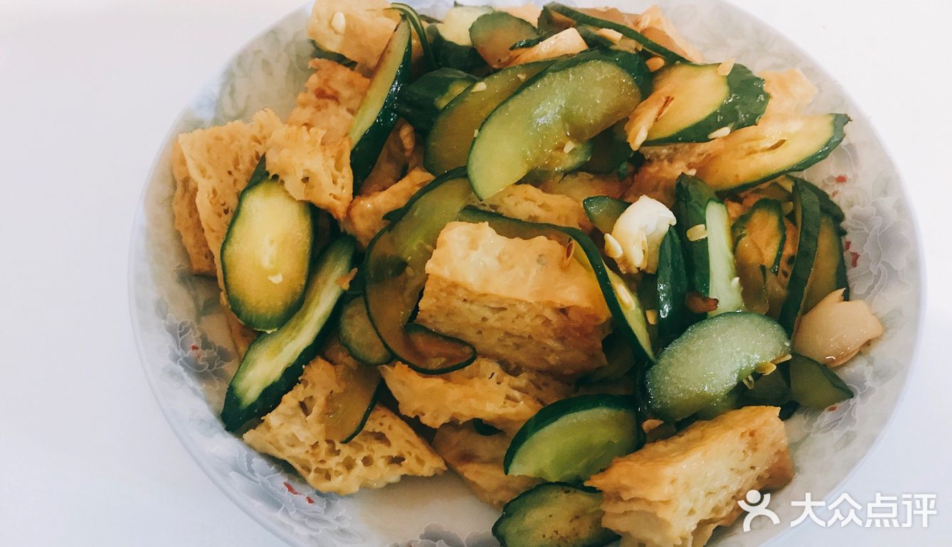 面筋的简单做法家常黄瓜炒面筋