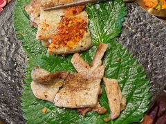 -铭牛烧肉·和牛海鲜自助(高新月牙湖店)