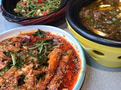 -有红鸡毛店·川菜(建设路店)