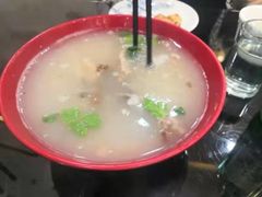 -清真磊磊烧烤老店(饮虎池街34号店)