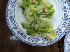 -一品红烧鸭特色川菜(三岔湖店)