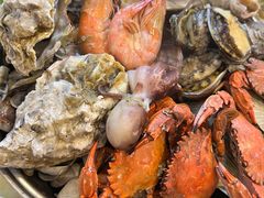 -鑫渔港海鲜本地菜·山海关浑锅(东戴河店)