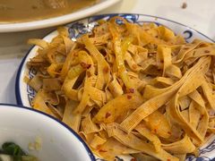 -朴小妹人参鸡汤火锅(长白山万达店)