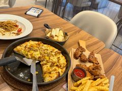 -必胜客(WOW梦之城店)