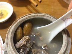 -正宗普宁豆干坊·洪记砂锅粥(红领巾路店)