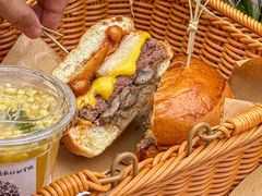 -LESCEDARS Brasserie Bistro香柏树