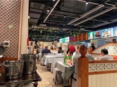 大堂-巴扎美食·新疆菜·西域歌舞表演餐厅(新疆大厦店)