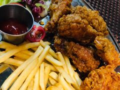 蜂蜜鸡翅拼盘-TAMATI(巴黎贝甜韩式西餐厅店)