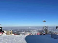 -中旅松花湖滑雪场