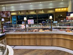 面包甜点陈列柜-巴黎贝甜(阳光上东店)