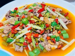 泡椒鸽杂-琬苑鸽庄·川粤融合菜(解放碑总店)