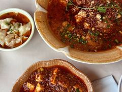 -龙门阵茶屋川菜馆(武康路店)