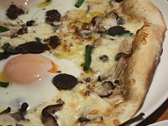 -JINNS锦时 steak&pizza(浸信会礼拜堂旧址店)