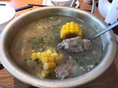 玉米花生炖龙骨-彭厨(武陵源店)