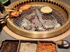 -铭牛烧肉·和牛海鲜自助(高新月牙湖店)