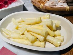 -尚尚仙·酸汤猪手·猪肚鸡火锅(华联万柳购物中心店)