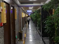 -优雅岁月足浴会所