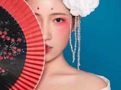 -金夫人化妆摄影职业培训学校