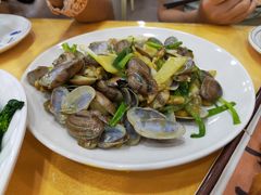 -鹏城人家海鲜酒家·23年老字号(较场尾店)