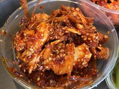 香辣牛板筋-聚合鑫东北熏酱熟食麻辣面(长阳店)