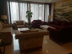 -锦龙国际酒店(天津奥体中心华苑地铁站店)