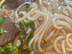 -肇兴特色牛肉粉