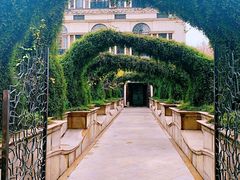 门面-伯衡55·吉品轩(乌鲁木齐南路店)