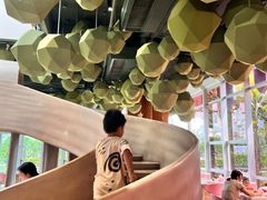 -水桶王国主题餐厅·聚会·生日派对·亲子活动·家庭套餐(亚龙湾希尔顿店)